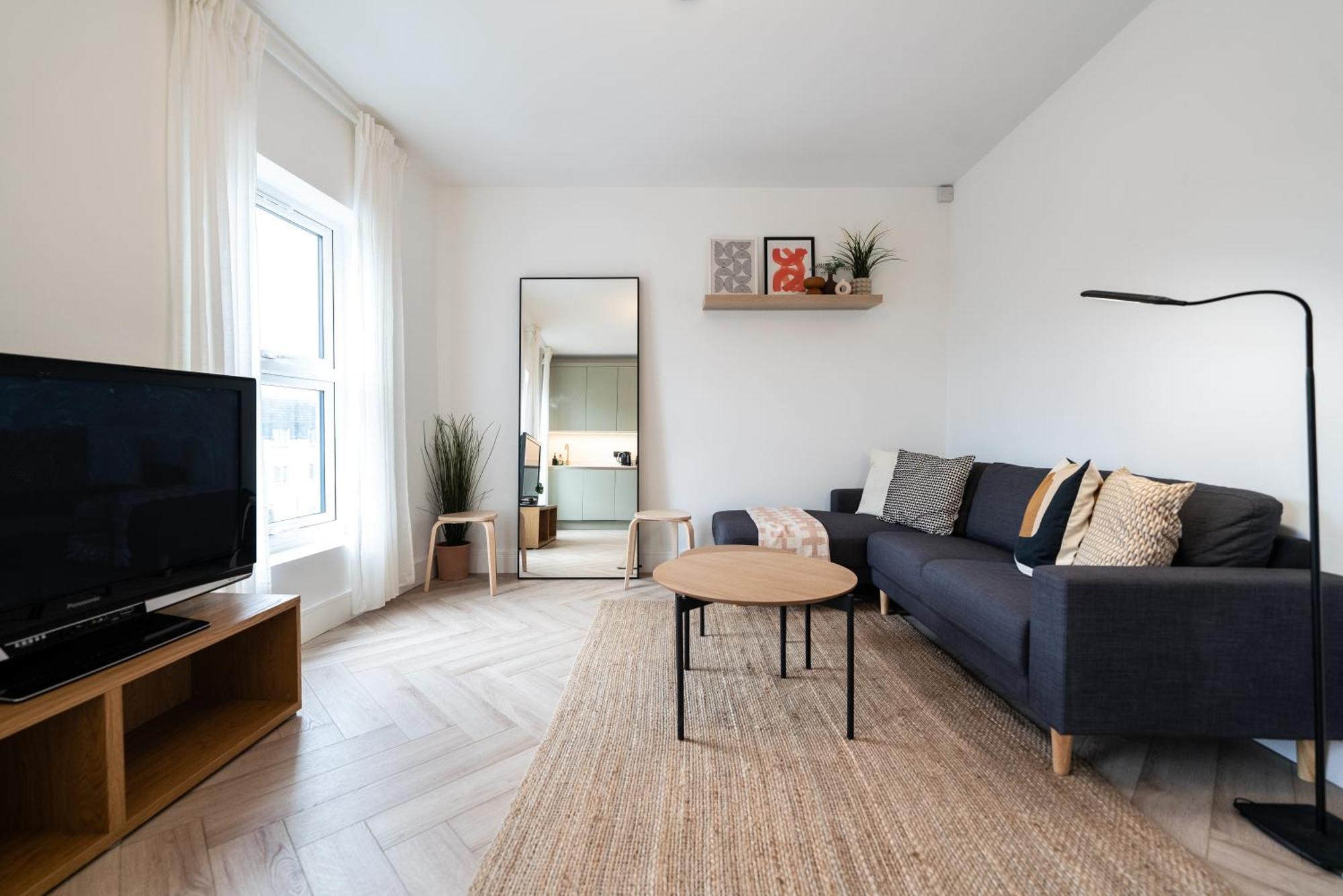 The Battersea Place - Charming 4Bdr Flat Λονδίνο Εξωτερικό φωτογραφία